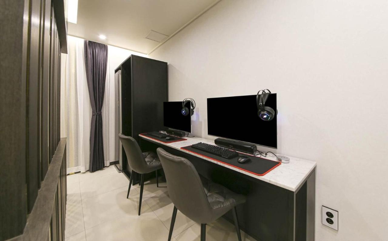 Brown Dot Hotel Sinan Gwangju Metropolitan City Exterior photo