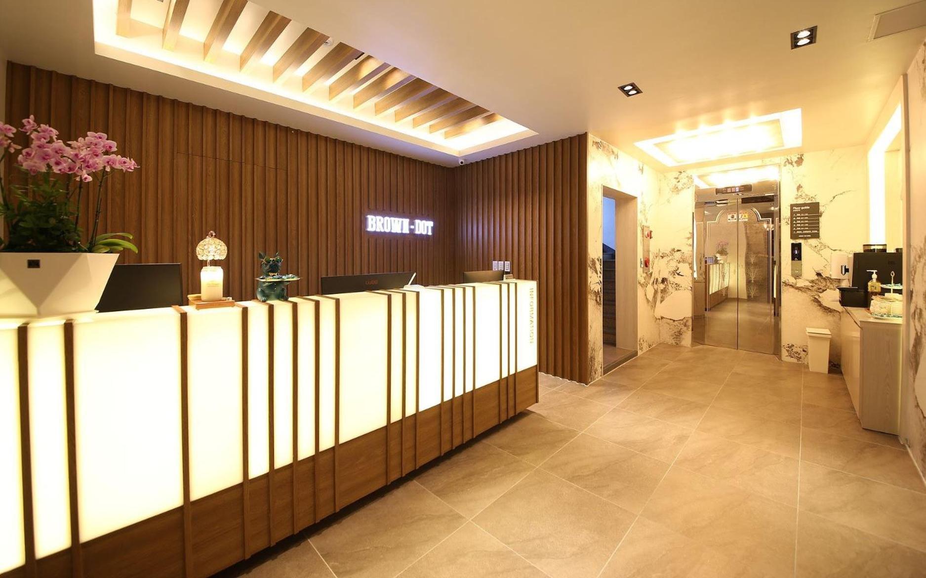 Brown Dot Hotel Sinan Gwangju Metropolitan City Exterior photo
